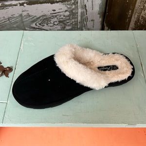 Forever house slippers